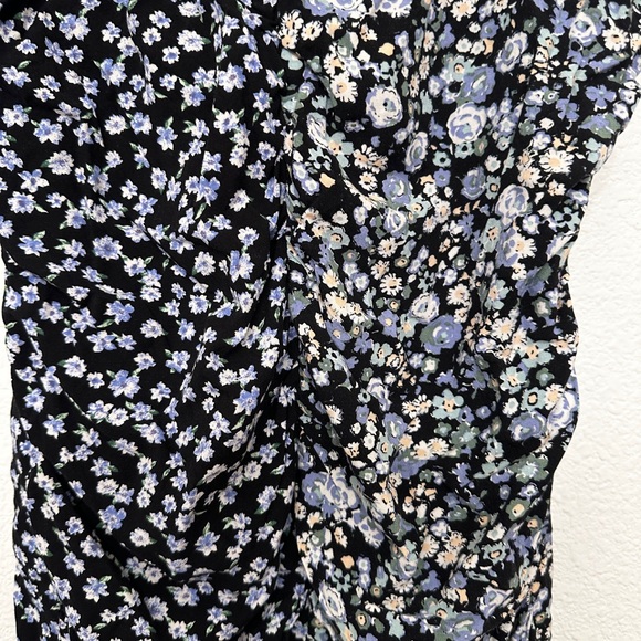 Floral Ruffle Dress - Picture 4 of 8